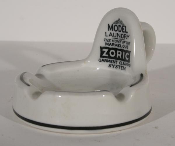 modellaundryashtraywhiteblack.jpg